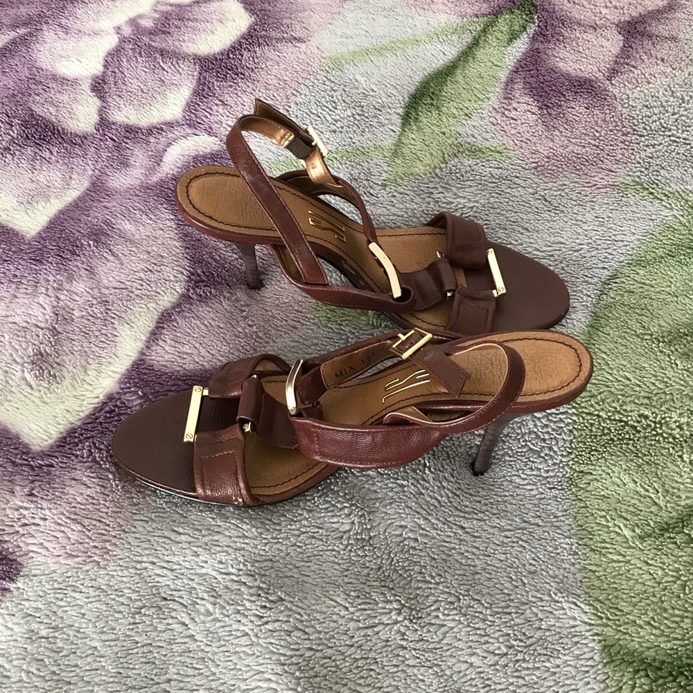 Cute shoes from Santa Lolla